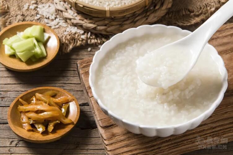 “干饭哥”盛李豪又多了一个身份
